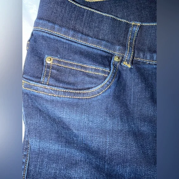 Spanx Women's Blue Skinny Jeans - Picture 2 of 8